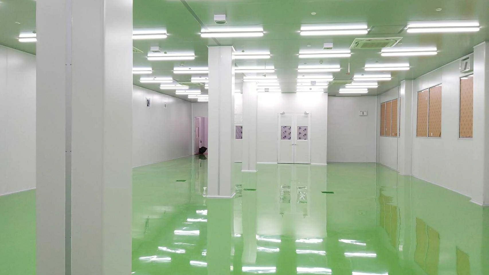 รับทำห้องคลีนรูม