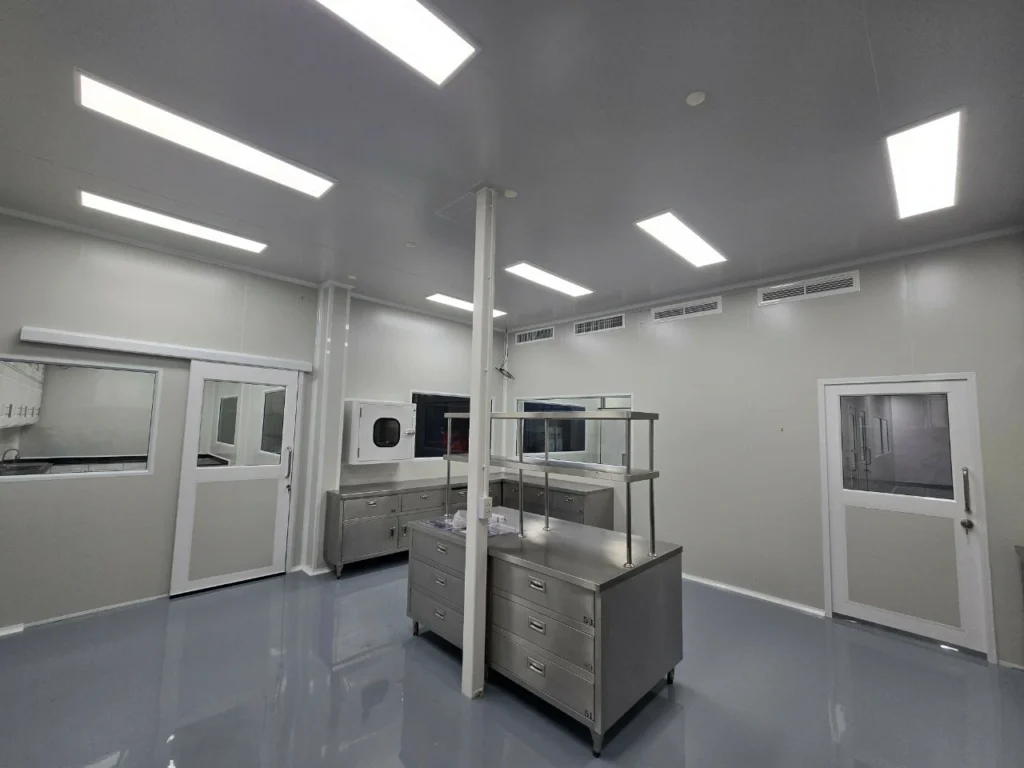 งาน ติดตั้ง ห้องคลีนรูม (32)